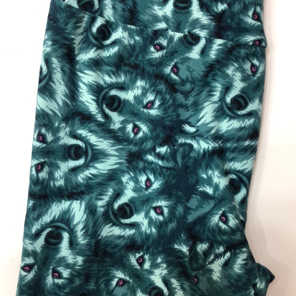 LulaRoe Wolf Leggings OS NWT